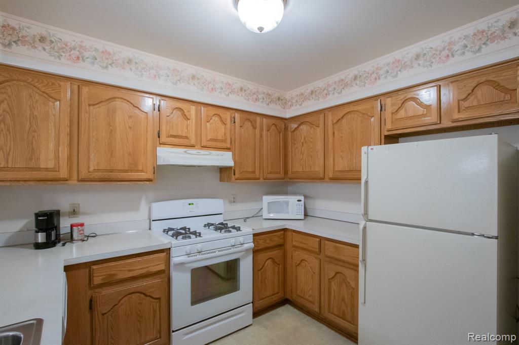 48801 Windmill Circle E, Macomb, MI 48044 — Photo 15