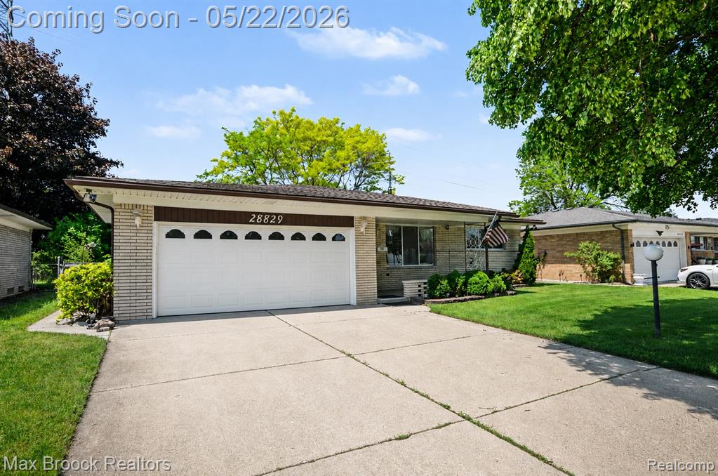 28829 Flanders Avenue, Warren, MI 48088 — Photo 2