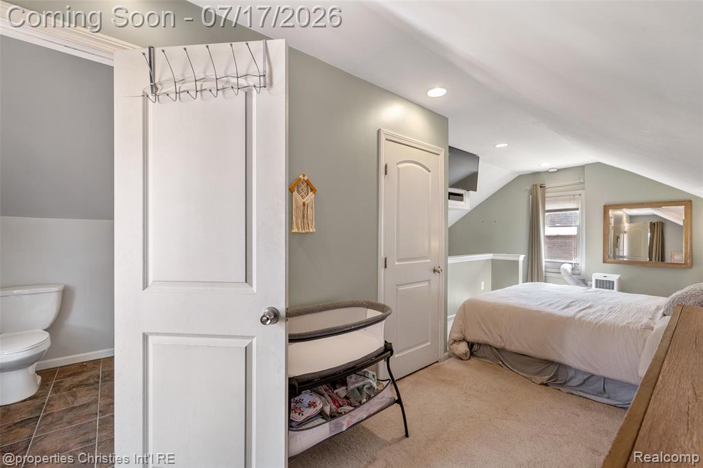 20855 Lochmoor Street, Harper Woods, MI 48225 — Photo 26