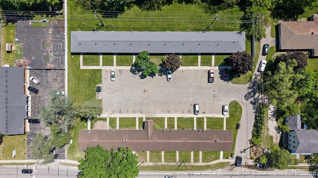 4144 Airport Road, Waterford, MI — Photo 12