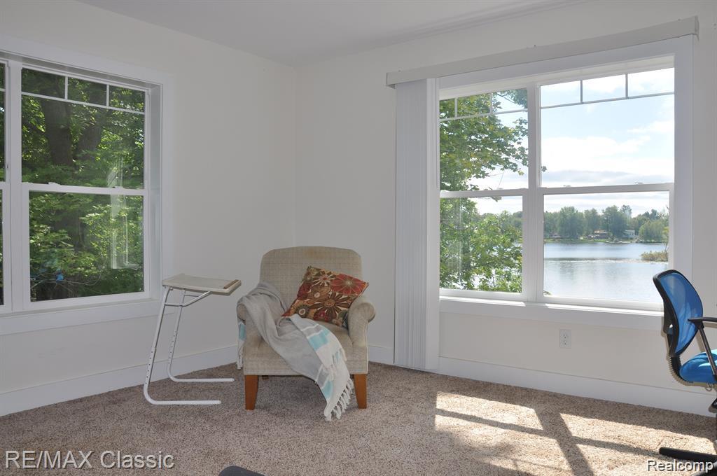 5050 Island Shore Drive, Pinckney, MI 48169 — Photo 36