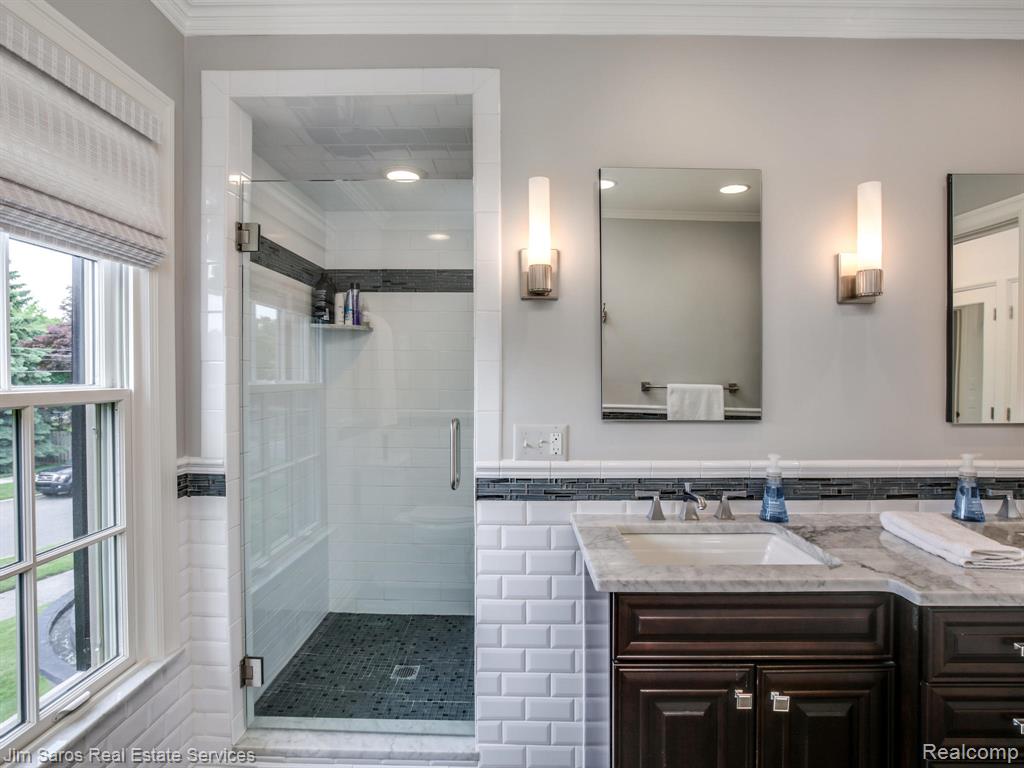 688 Balfour Street, Grosse Pointe Park, MI 48230 — Photo 22