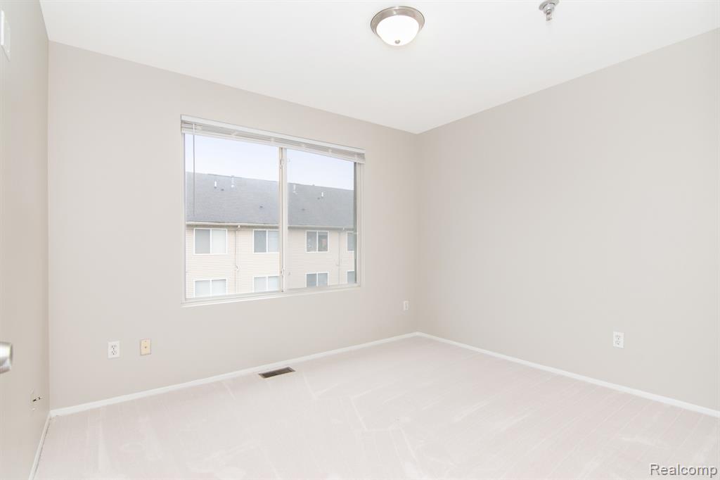 23250 POPLAR Drive, Southfield, MI 48075 — Photo 26
