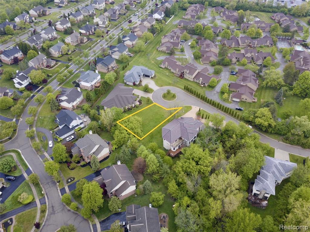 5057 Karachi Street, West Bloomfield, MI — Photo 8