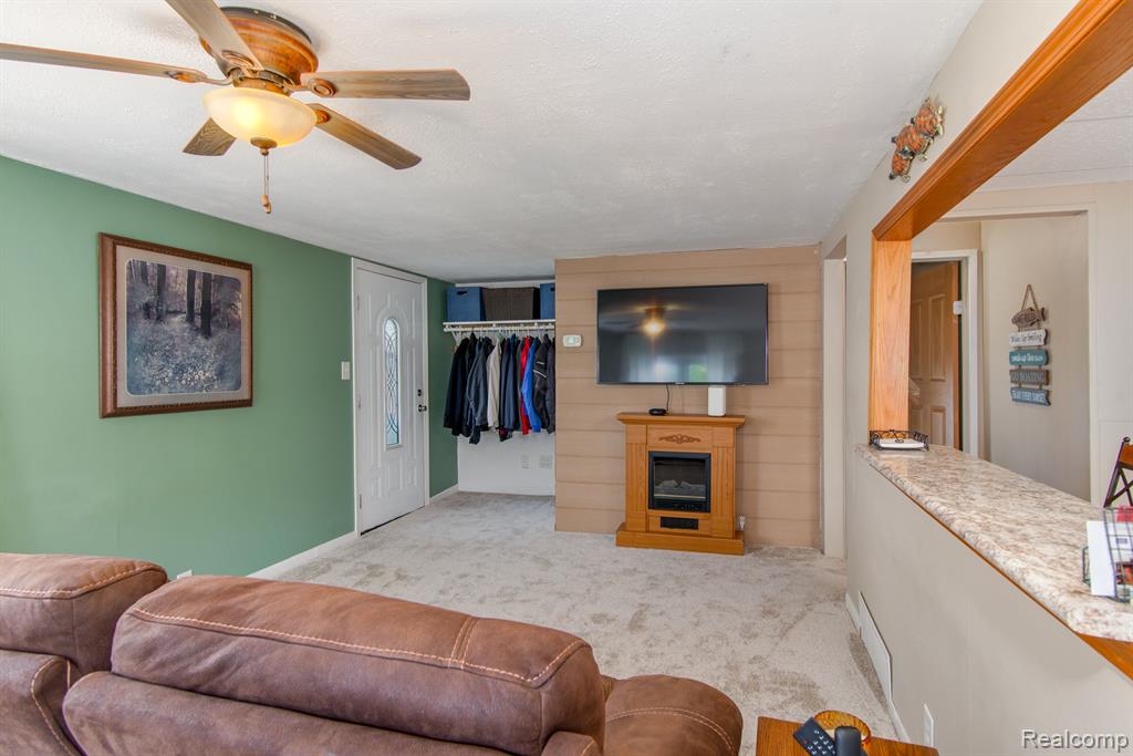 861 S LAKESIDE Drive, Michigan Center, MI 49254 — Photo 7