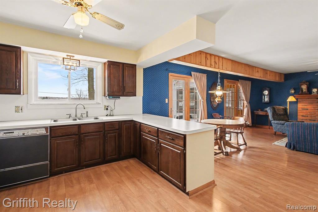 4742 Crandall Road, Howell, MI 48855 — Photo 7