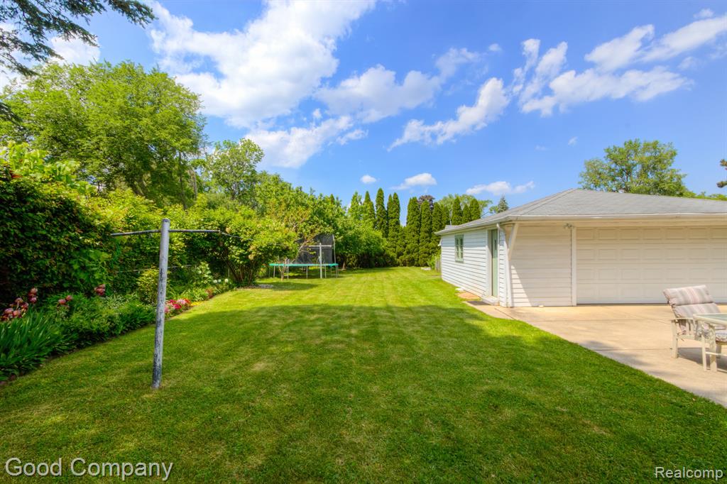 663 GOODALE Avenue, Clawson, MI — Photo 31