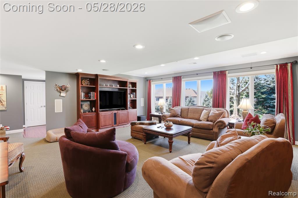 668 Springview Drive, Rochester, MI 48307 — Photo 64
