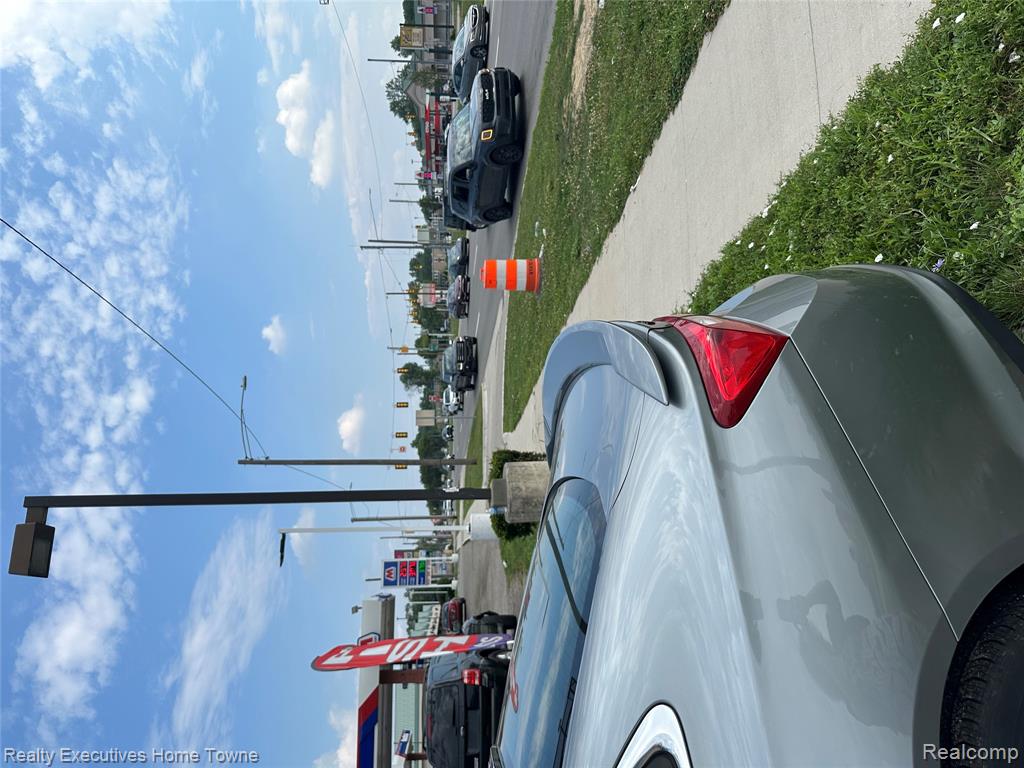 19005 Telegraph RD, Detroit, MI 48219 — Photo 22