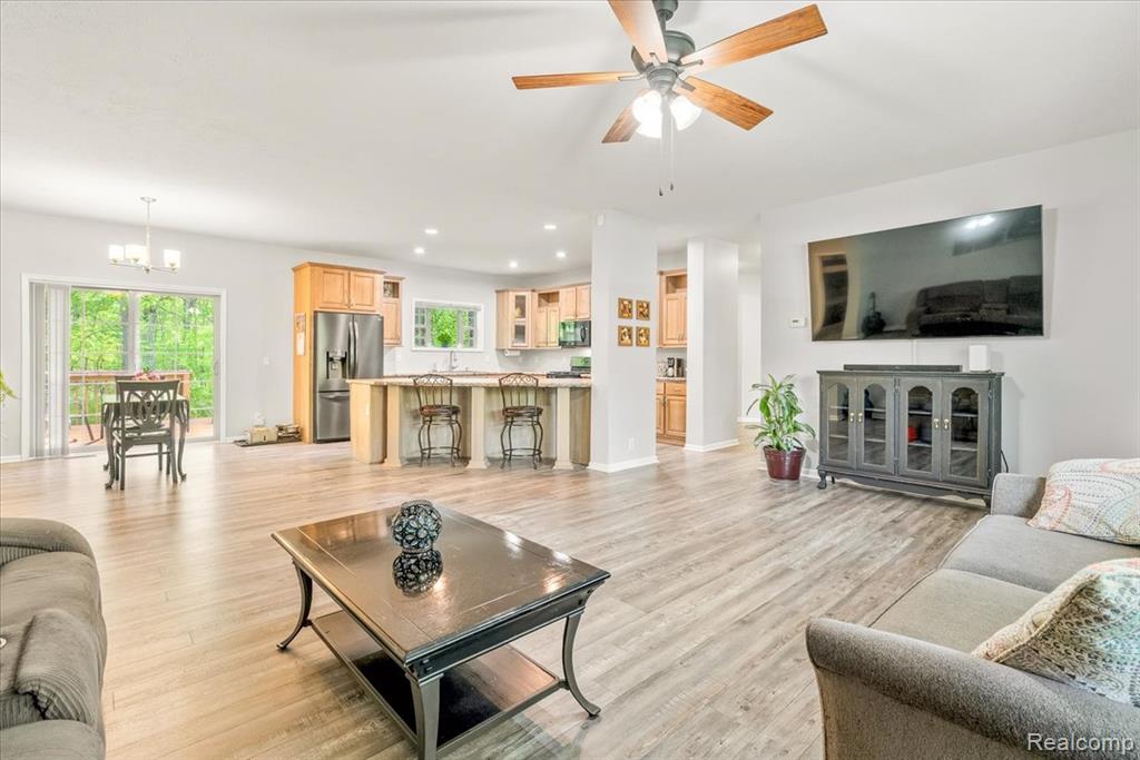 11541 McFall Drive, Willis, MI 48191 — Photo 8