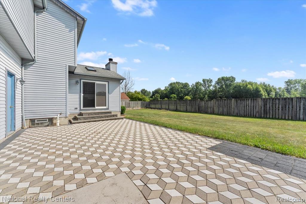 5235 Barbara Avenue, Trenton, MI 48183 — Photo 26