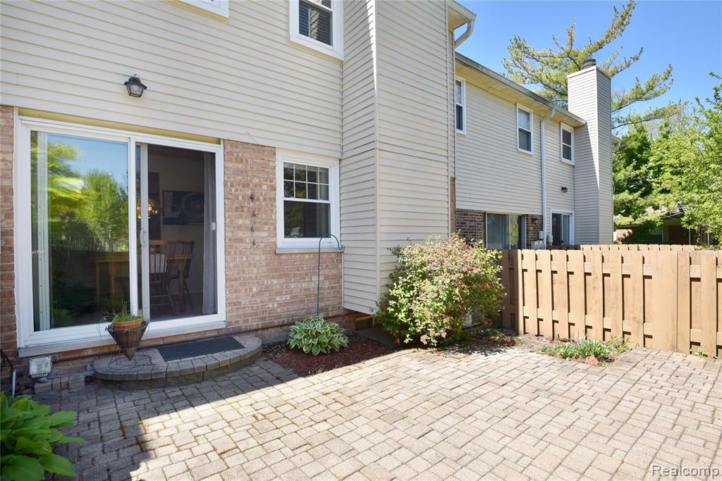 5391 Breeze Hill Place, Troy, MI 48098 — Photo 25