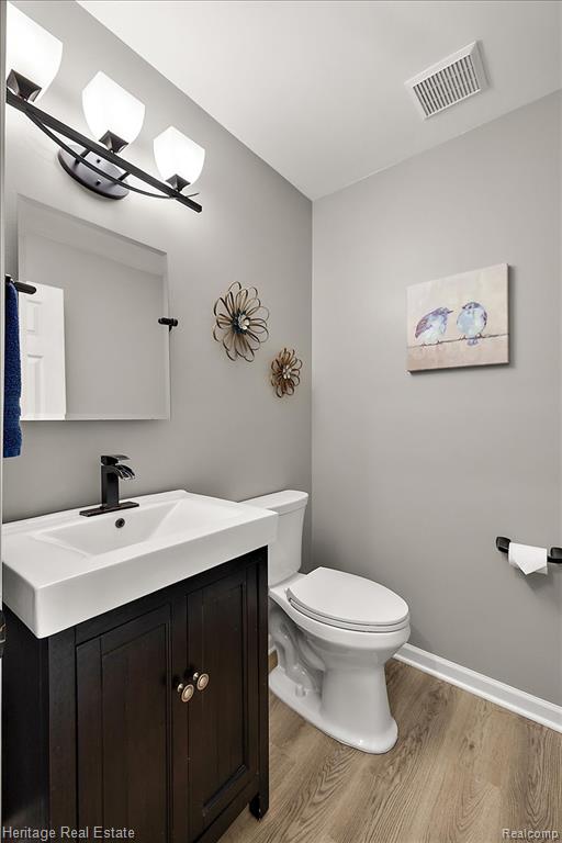 624 Glenmoor Drive, Oxford, MI 48371 — Photo 14