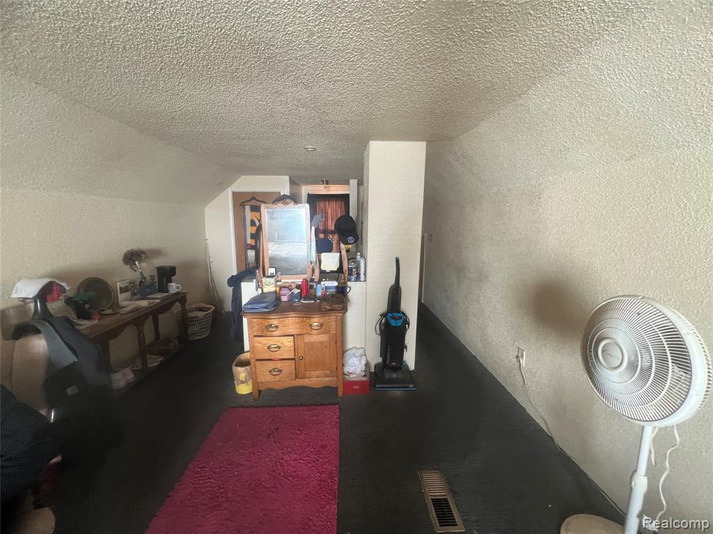 20264 Waltham Street, Detroit, MI 48205 — Photo 45