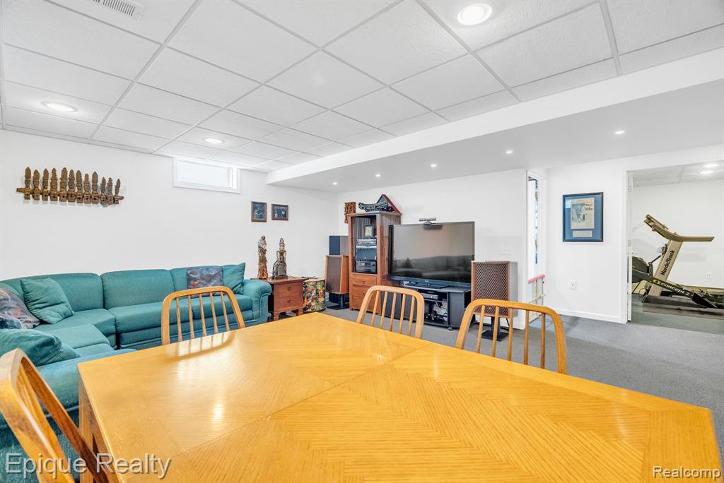 9493 Aspen View Drive, Grand Blanc, MI 48439 — Photo 43
