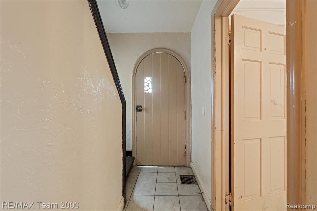 7444 Kendal Street, Dearborn, MI 48126 — Photo 5