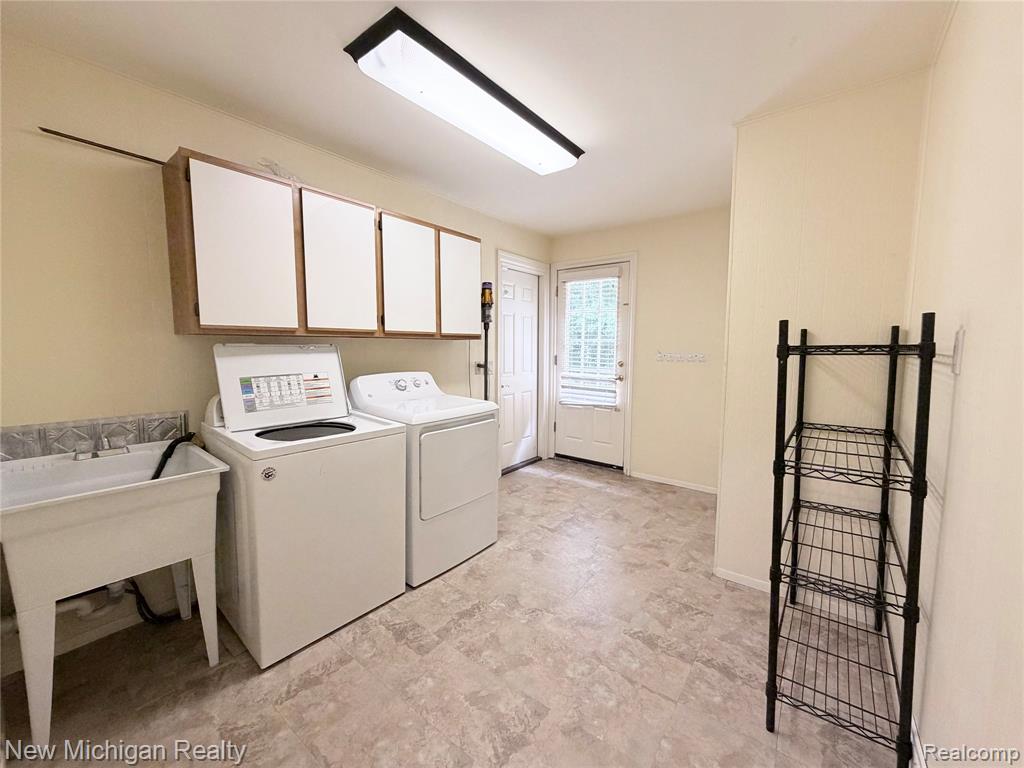 5937 Red Coat Lane, West Bloomfield, MI — Photo 15