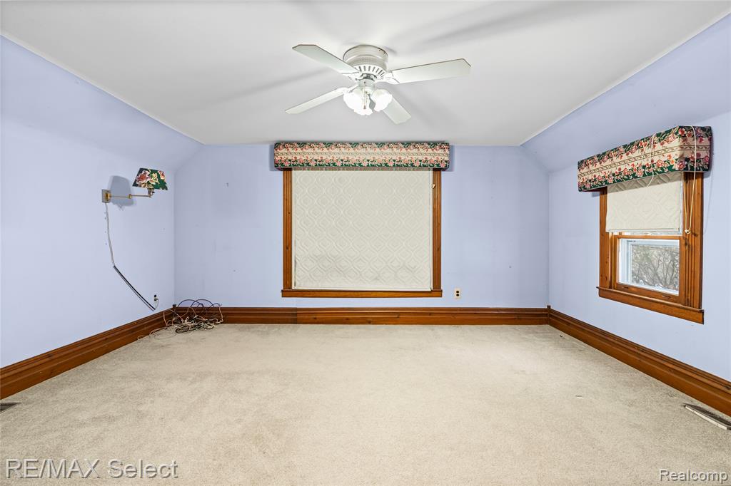 9710 Rattalee Lake Road, Clarkston, MI 48348 — Photo 29