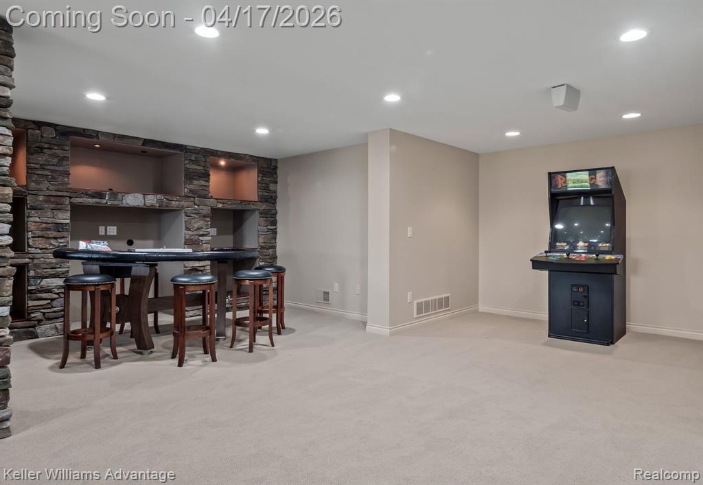 10993 Stoney Point Drive, South Lyon, MI, 48178