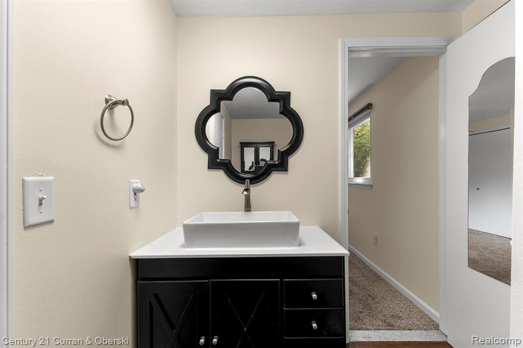 572 Shana Street, Canton, MI 48187 — Photo 35