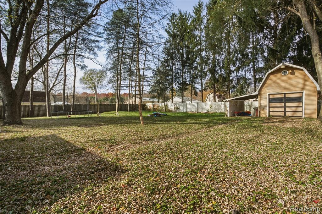 11033 Carr Road, Davison, MI 48423 — Photo 36