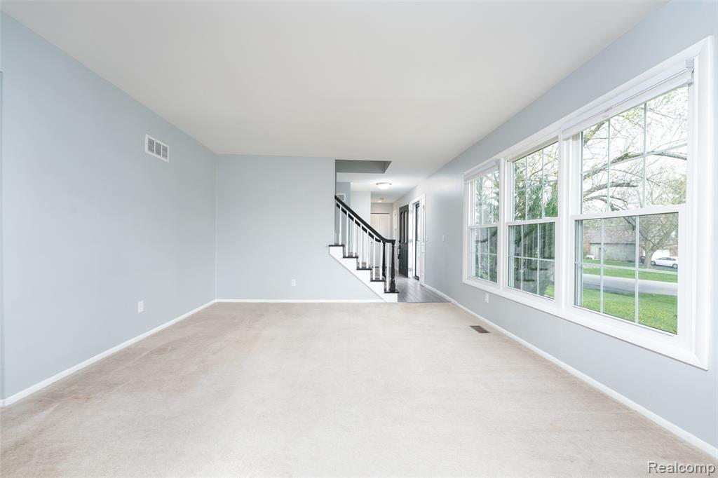5390 Squires Manor Road, Jackson, MI 49201 — Photo 13