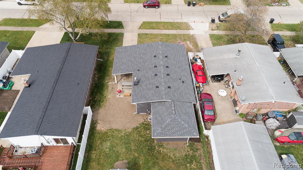 451 DARWIN Street, Westland, MI 48186 — Photo 16