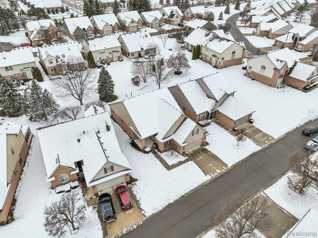 43573 E Perignon Drive N, Sterling Heights, MI 48314 — Photo 49