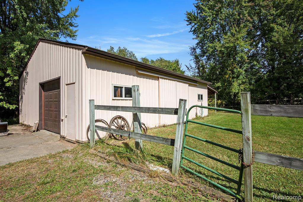 4100 Phillips Road, Metamora, MI 48455 — Photo 29