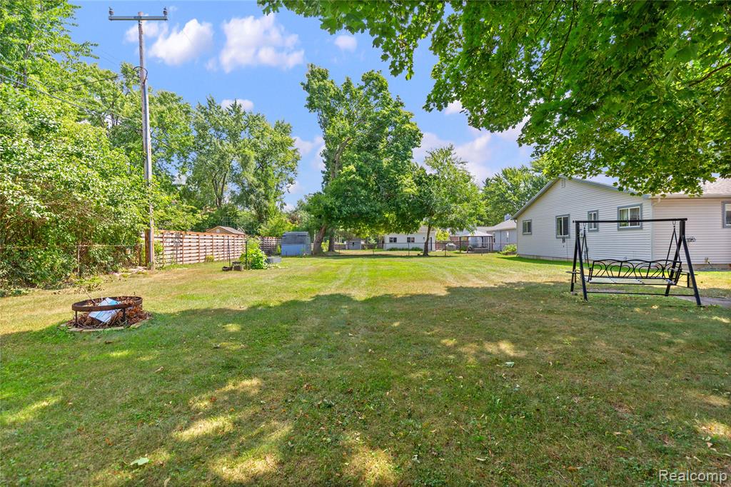 4440 Oakvista Avenue, Clarkston, MI — Photo 30