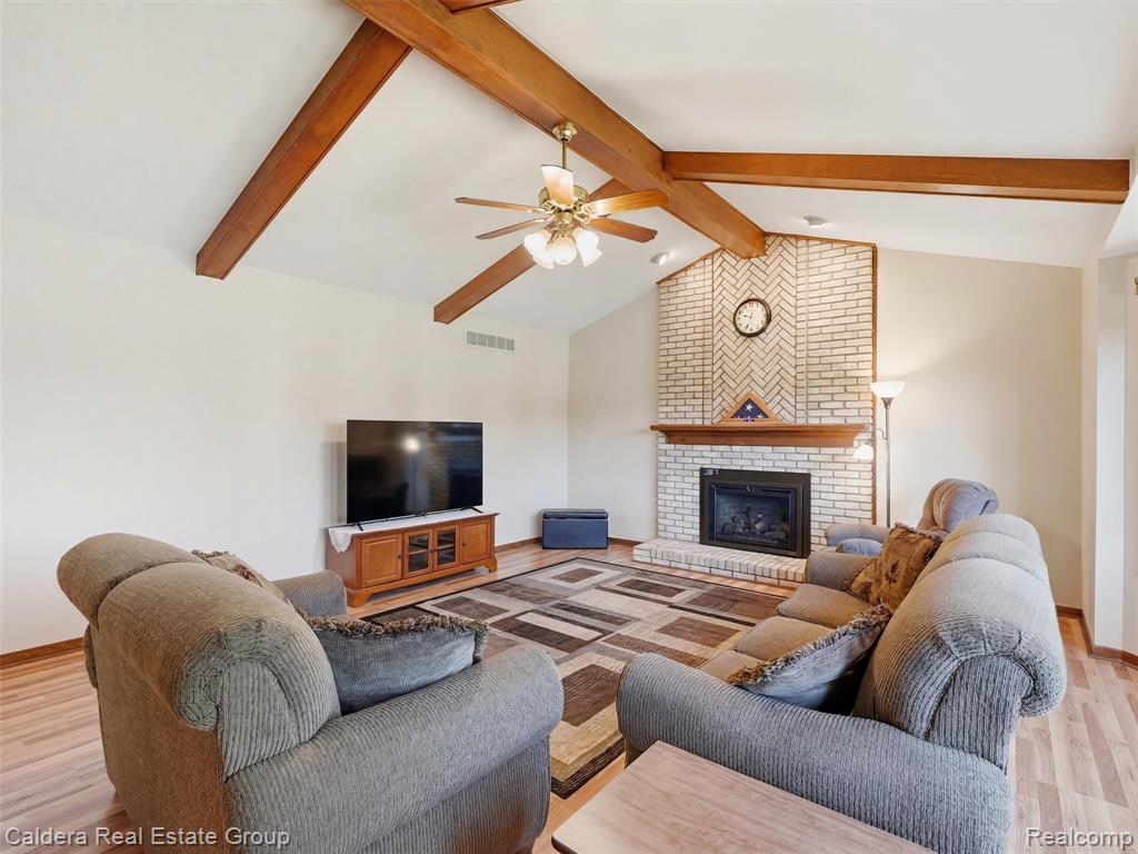 8915 Chestnut Run Drive, Utica, MI 48317 — Photo 27