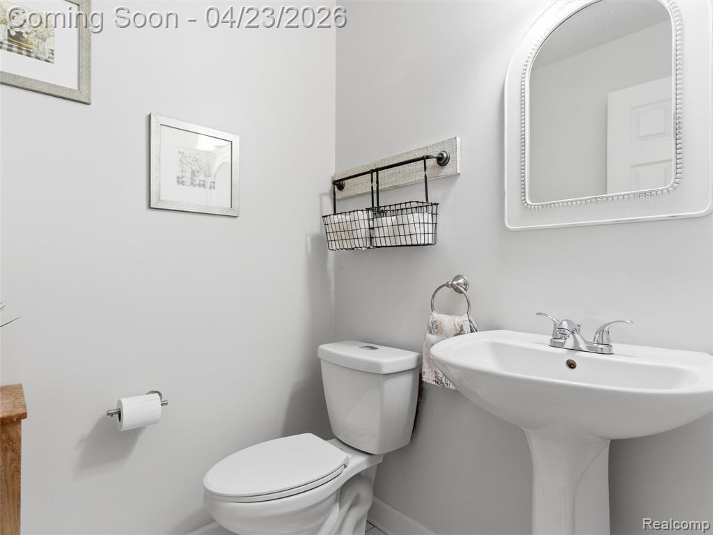 4060 Laforest Drive, Waterford, MI 48329 — Photo 15