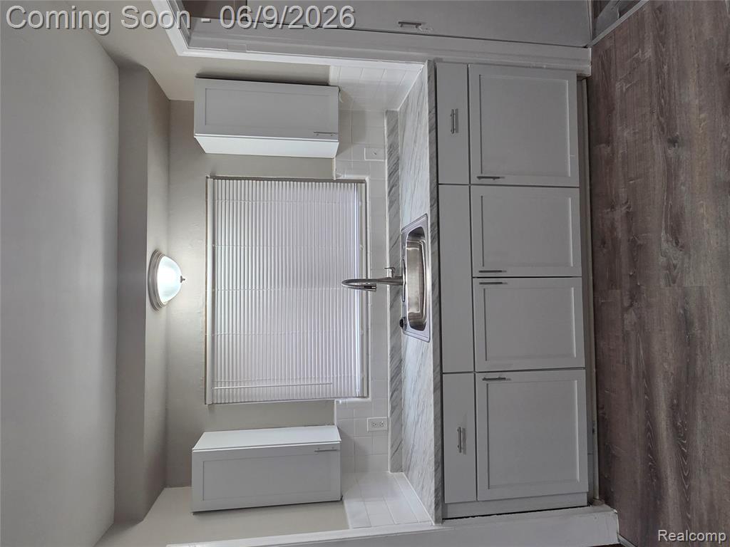 15039 Eastburn Street, Detroit, MI 48205 — Photo 7