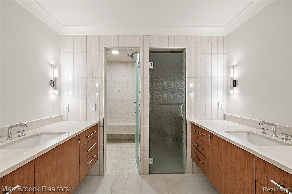 535 Henrietta Street, Birmingham, MI 48009 — Photo 24