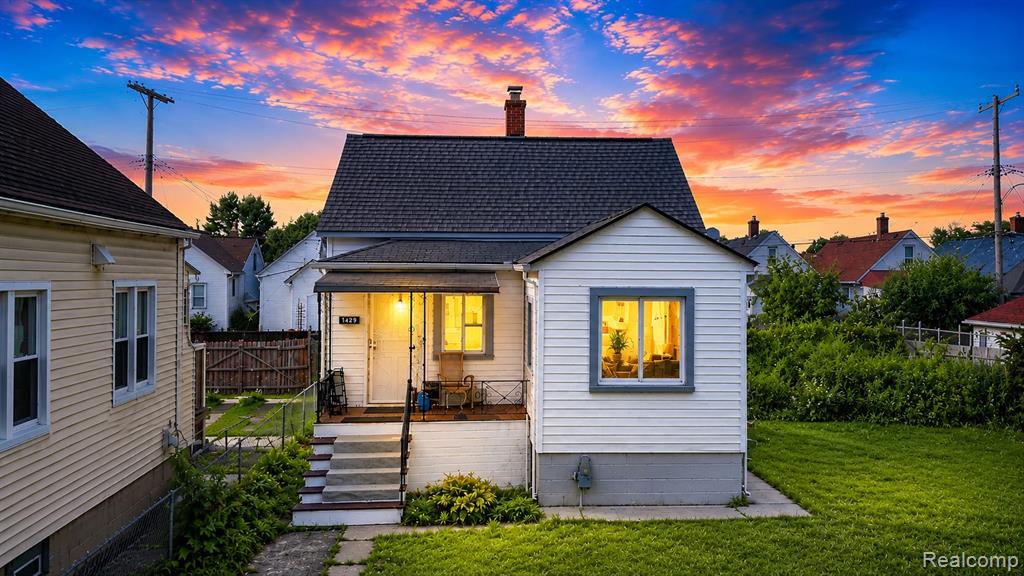 3875 Sobieski Street, Hamtramck, MI 48212