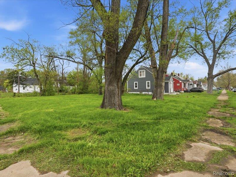 19417 Glastonbury Road, Detroit, MI 48219 — Photo 22