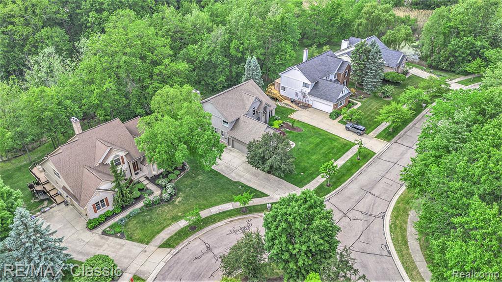 40515 Paisley Circle, Novi, MI 48377 — Photo 39