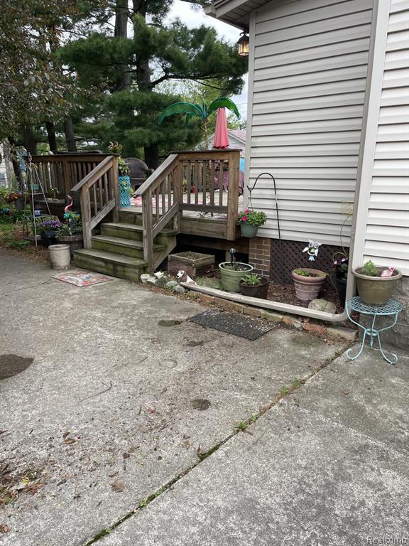 45236 Deshon Street, Utica, MI 48317 — Photo 40