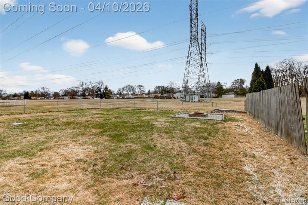 41036 Paign Drive, Sterling Heights, MI 48313 — Photo 39