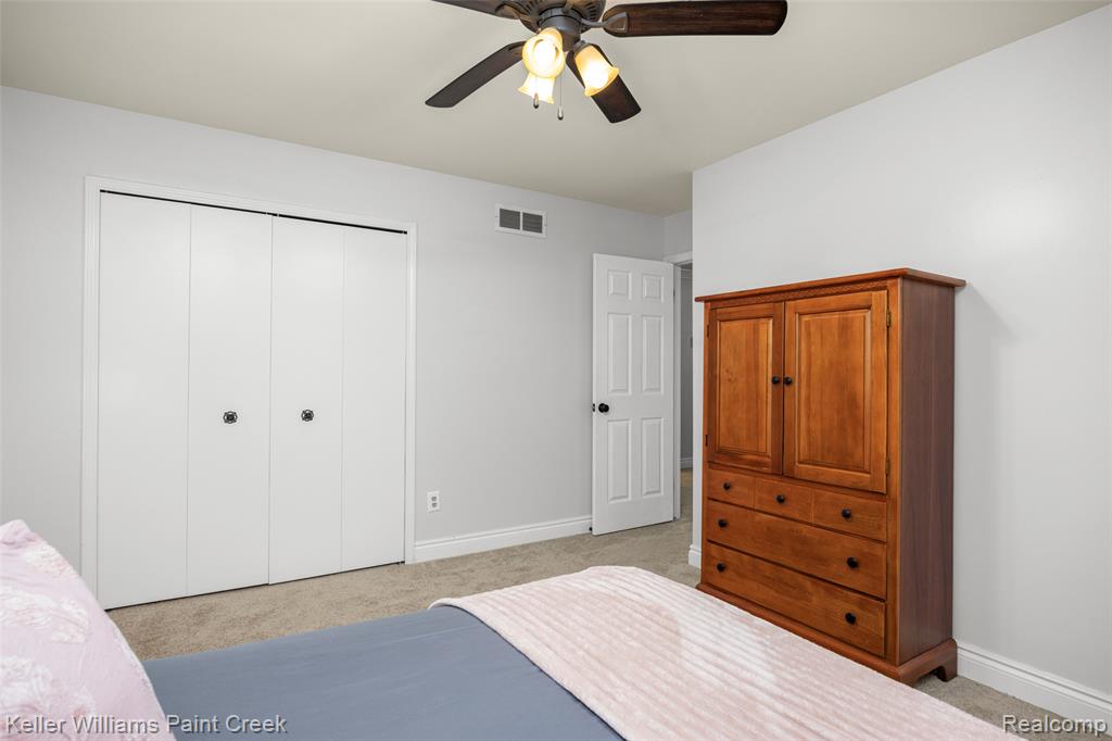 53362 Robinhood Drive, Shelby Twp, MI 48315 — Photo 34