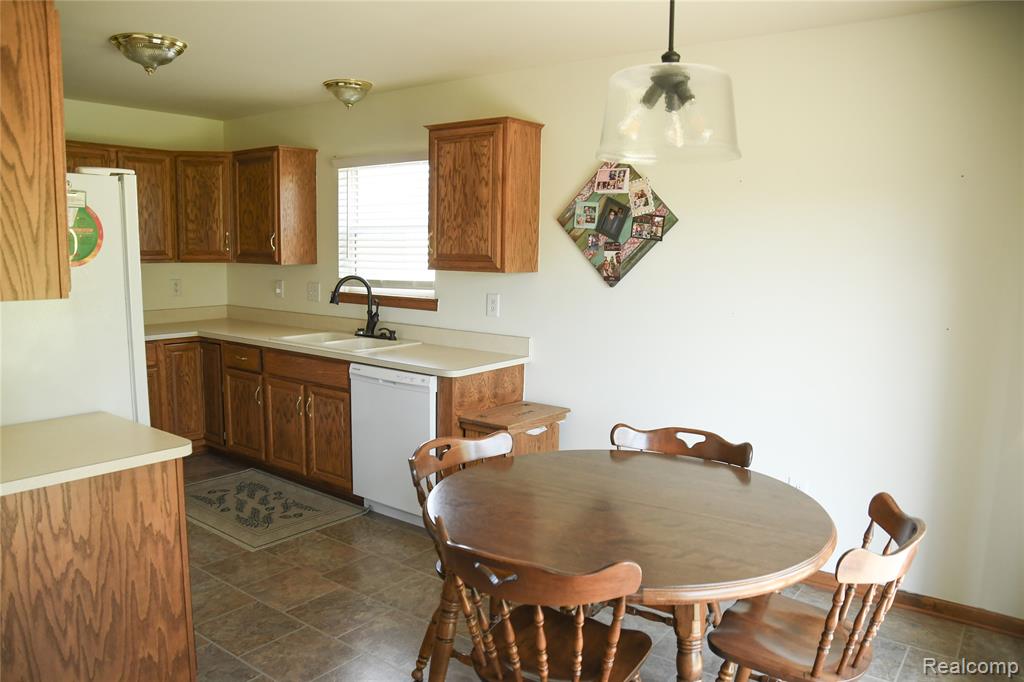 246 Quail Drive, Capac, MI 48014 — Photo 15