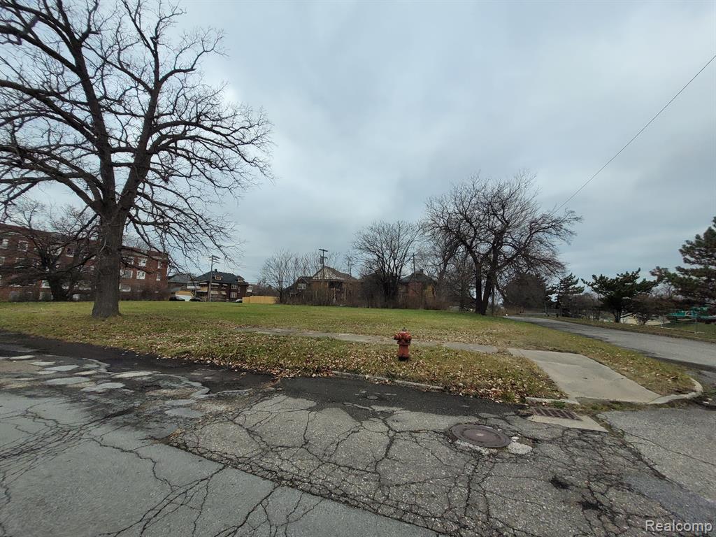 1546 COLLINGWOOD Street, Detroit, MI 48206 — Photo 7