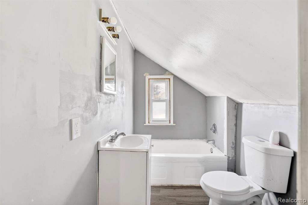 12716 Wilshire Drive, Detroit, MI 48213 — Photo 21
