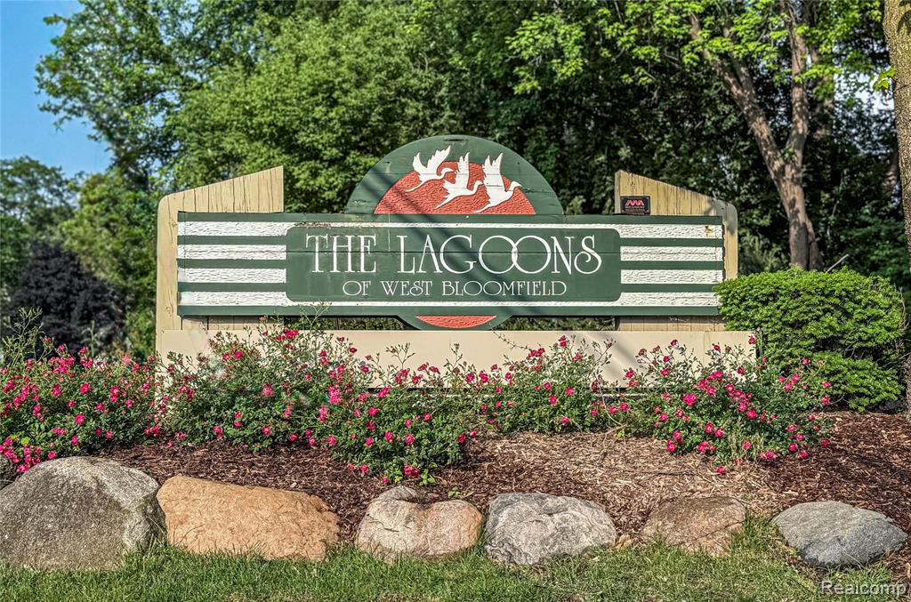 6760 Oyster Cove, West Bloomfield, MI 48323 — Photo 27