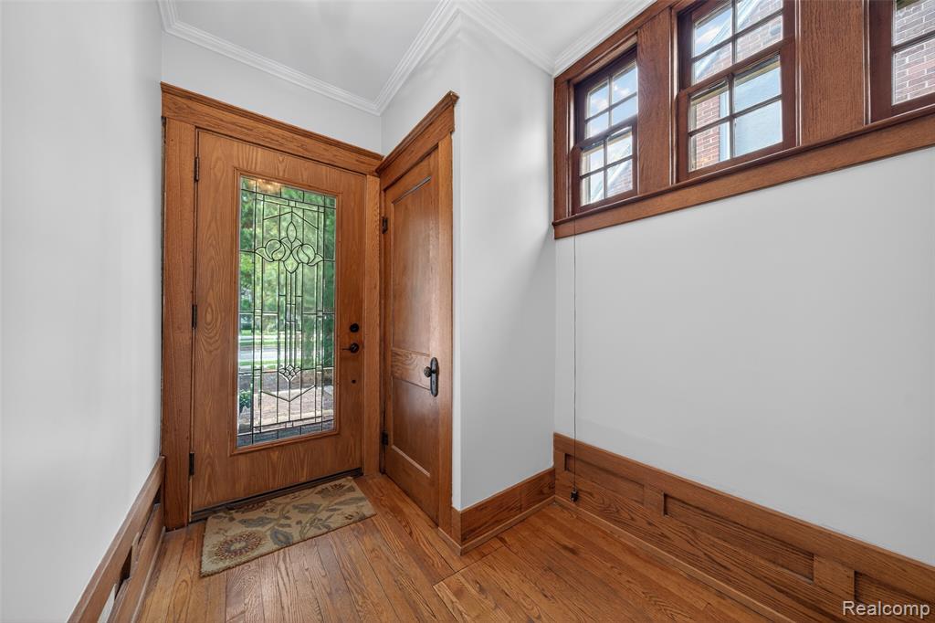 529 E Lincoln Avenue, Royal Oak, MI 48067 — Photo 4