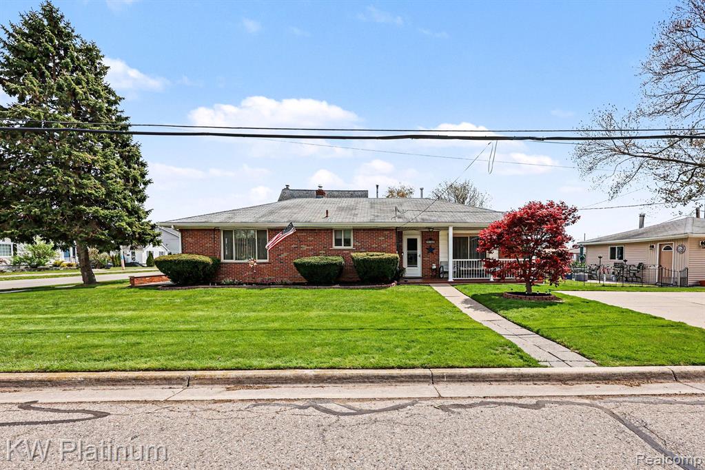 50895 Taylor Street, New Baltimore, MI 48047 — Photo 2