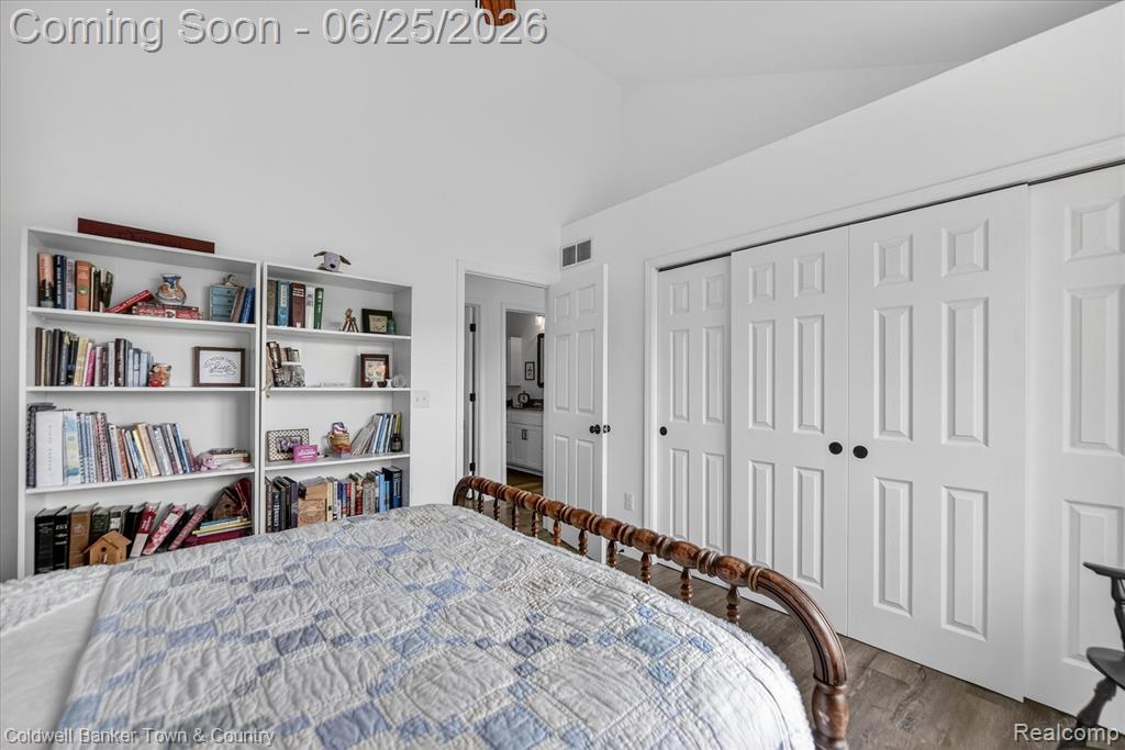 918 Gray Fox Court, Howell, MI 48843 — Photo 57