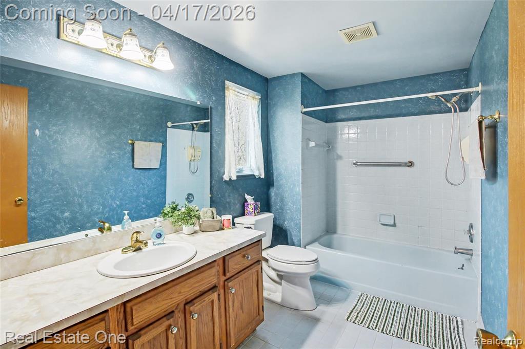 3137 Sandpoint Drive, Brighton, MI 48114 — Photo 22