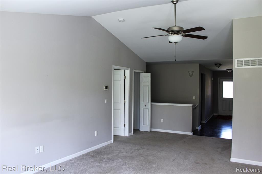 1313 Secretariat Way, Howell, MI 48843 — Photo 6