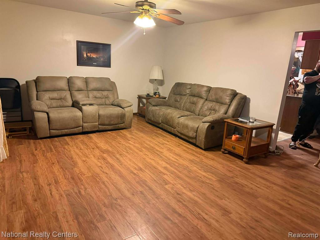 27125 Delos Road, New Boston, MI 48164 — Photo 46